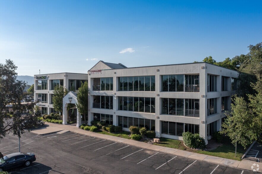 More Photos Of 6400 E Grant Rd, Tucson Office For Sale