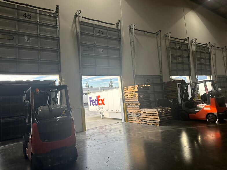 More Photos Of 4200-4250 Shirley Ave, El Monte Distribution For Lease