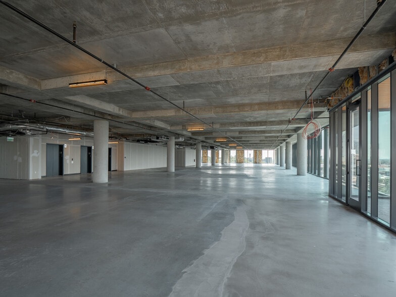 More Photos Of 924 E 7th St, Austin Office For Sale