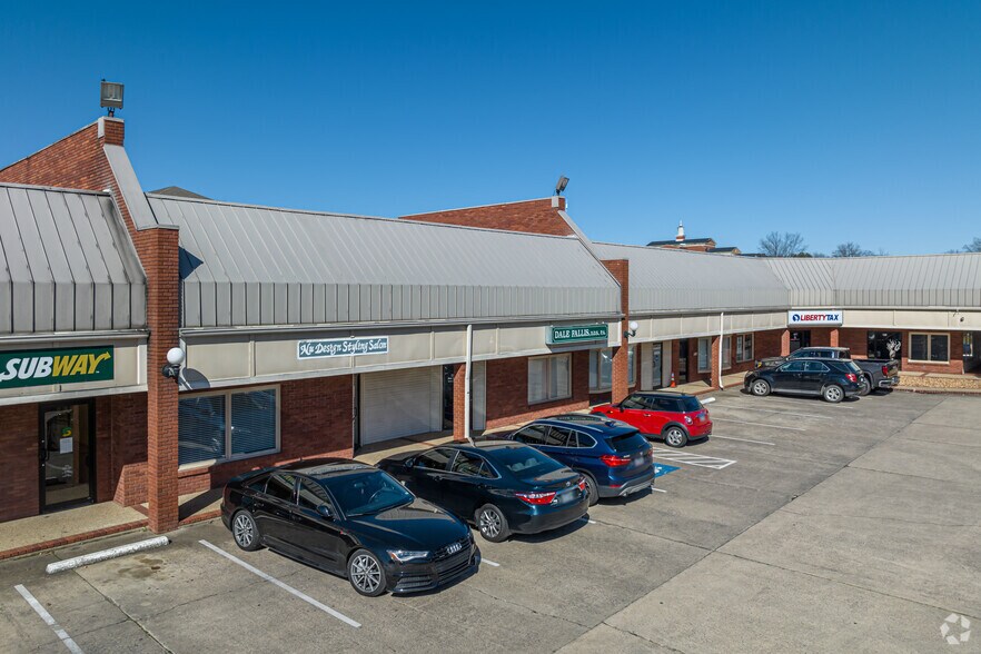 Primary Photo Of 10500 W Markham St, Little Rock Unknown For Lease