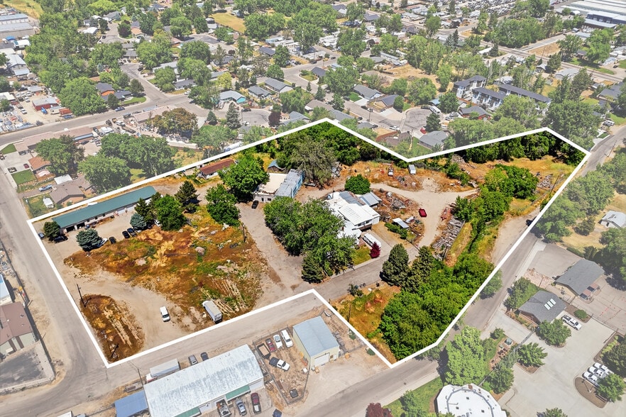 More Photos Of 200 E 46th Pl, Garden City Land For Sale