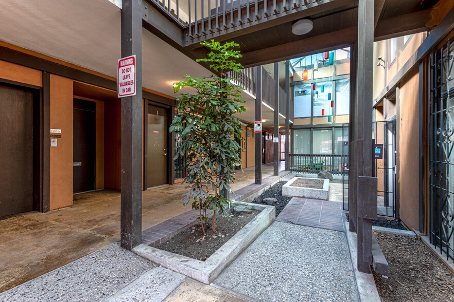 More Photos Of 120 Broadway, Richmond Medical For Sale