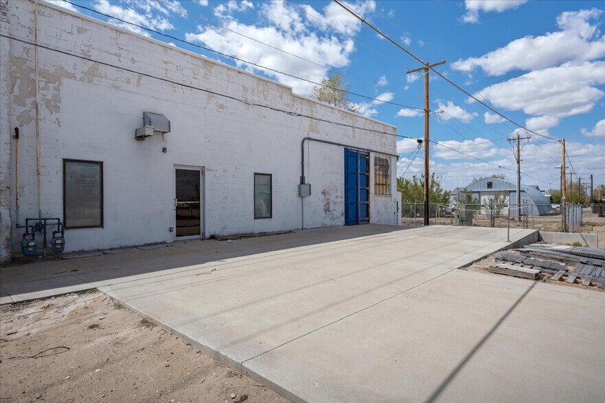 More Photos Of 1302 9th St, Wheatland Industrial For Sale
