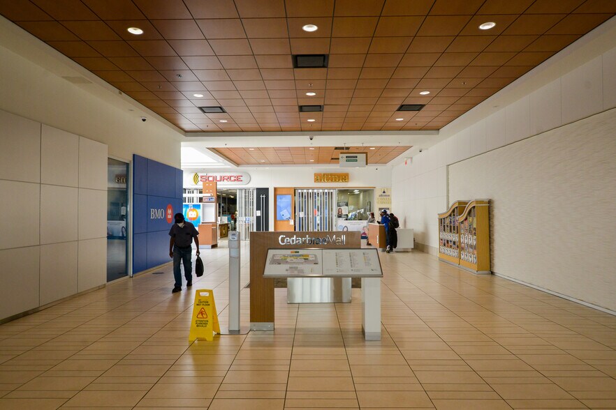 More Photos Of 3441-3561 Lawrence Ave E, Toronto Unknown For Lease