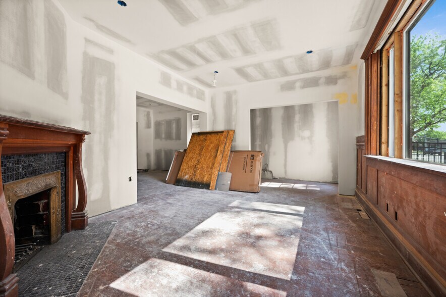 More Photos Of 655 S 200 E, Salt Lake City Office Residential For Sale