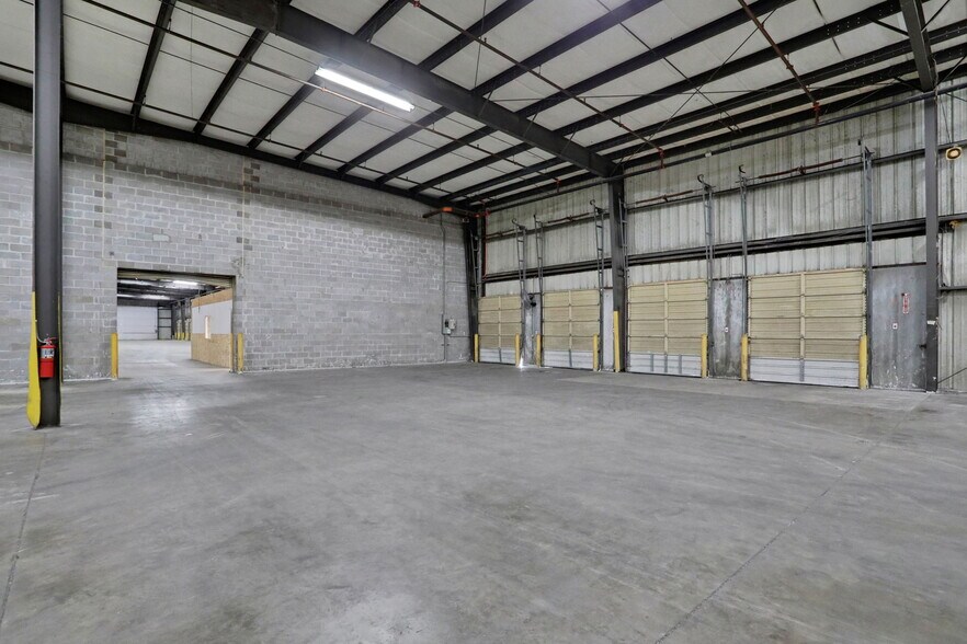More Photos Of 1507-1775 Industrial Blvd, Jacksonville Unknown For Lease