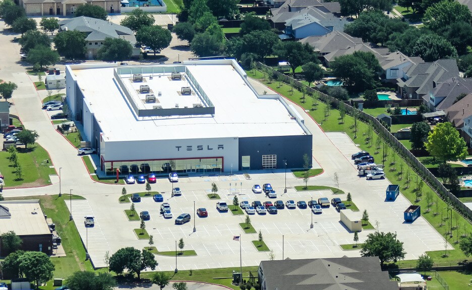 More Photos Of 1805 Justin Rd, Flower Mound Showroom For Sale