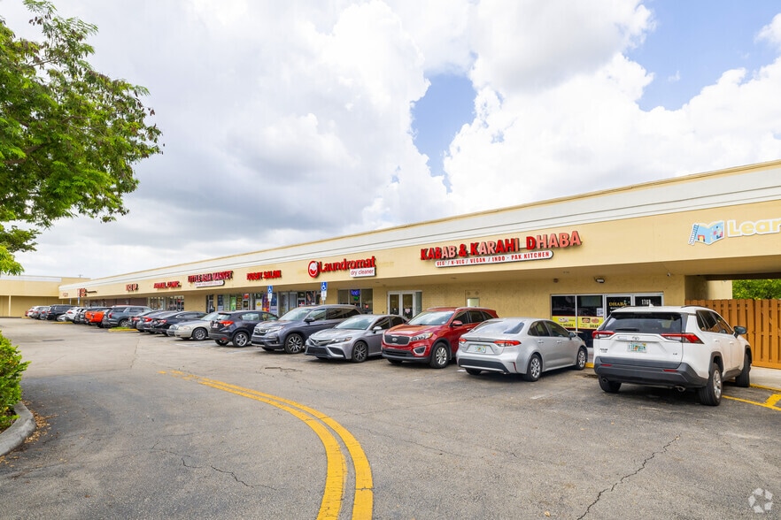 More Photos Of 1708 N University Dr, Pembroke Pines Unknown For Lease