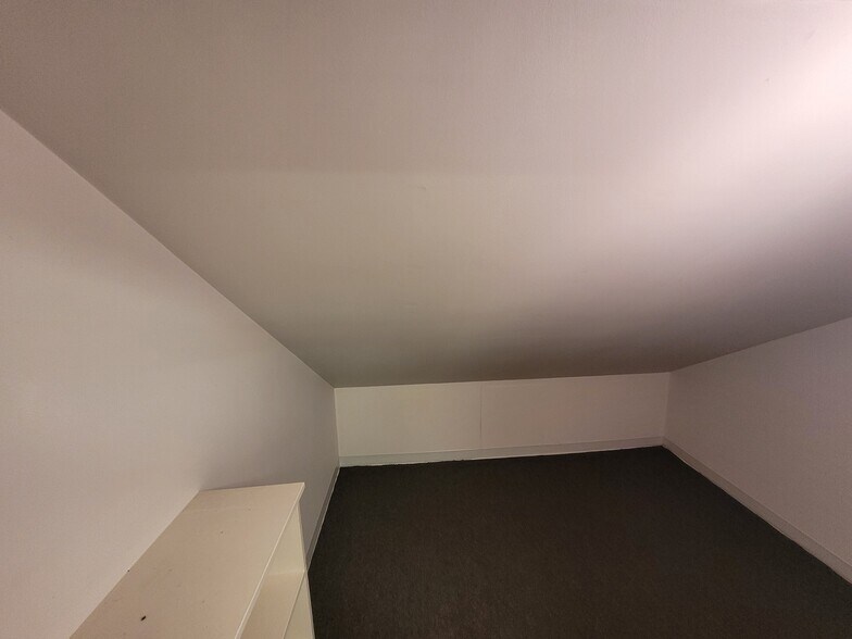 More Photos Of 3009 Gettysburg Rd, Camp Hill Office Residential For Lease