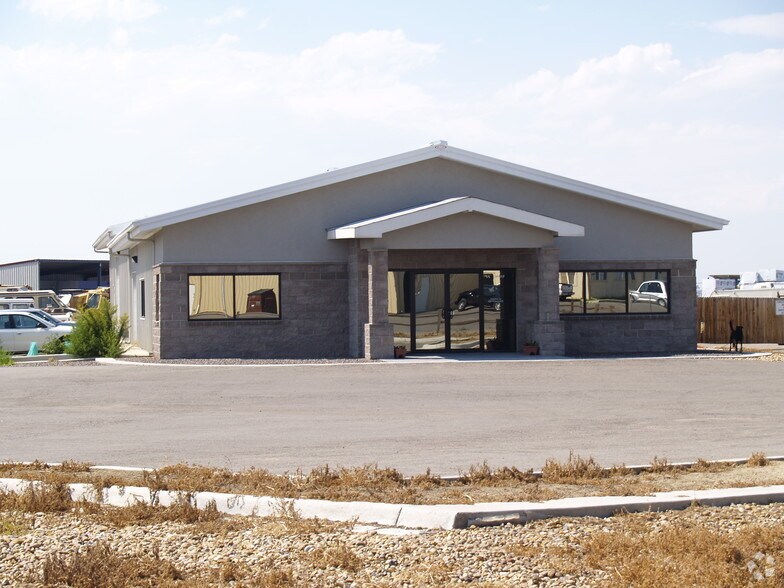 More Photos Of 14439 Mead Ct, Longmont Flex For Lease