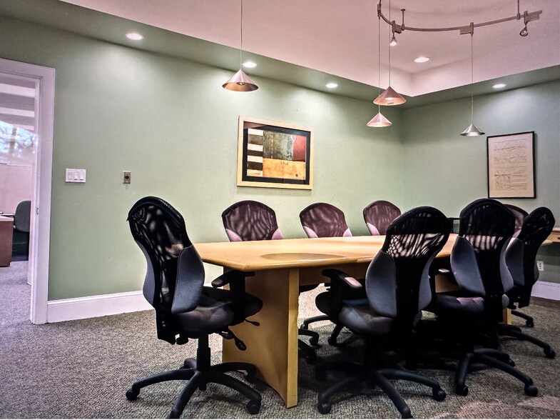 More Photos Of 1117 E Landis Ave, Vineland Office Residential For Lease