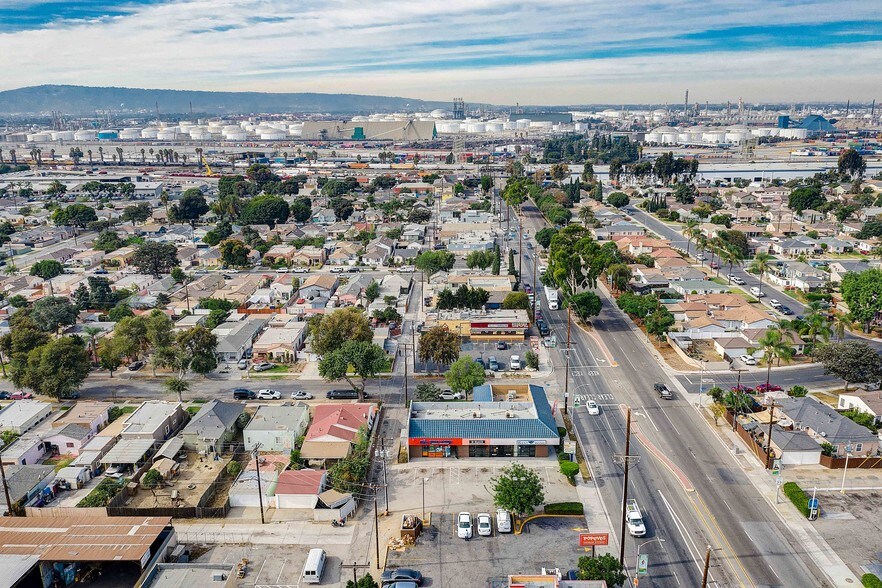 More Photos Of 1730-1740 W Willow St, Long Beach Storefront For Sale