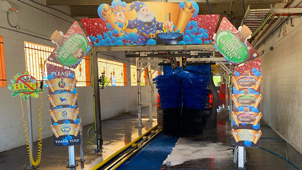 More Photos Of 12621 N Paradise Village Pky W, Phoenix Service Station For Sale