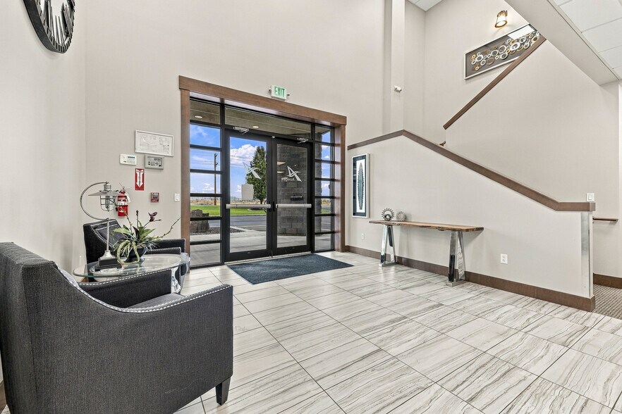 More Photos Of 1440 Battelle Blvd, Richland Manufacturing For Sale