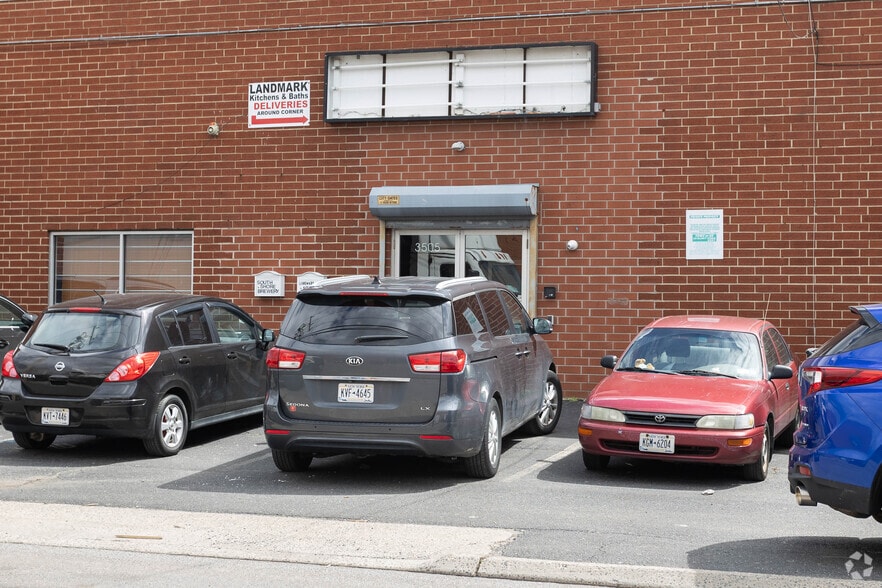 More Photos Of 3505 Hampton Rd, Oceanside Warehouse For Lease