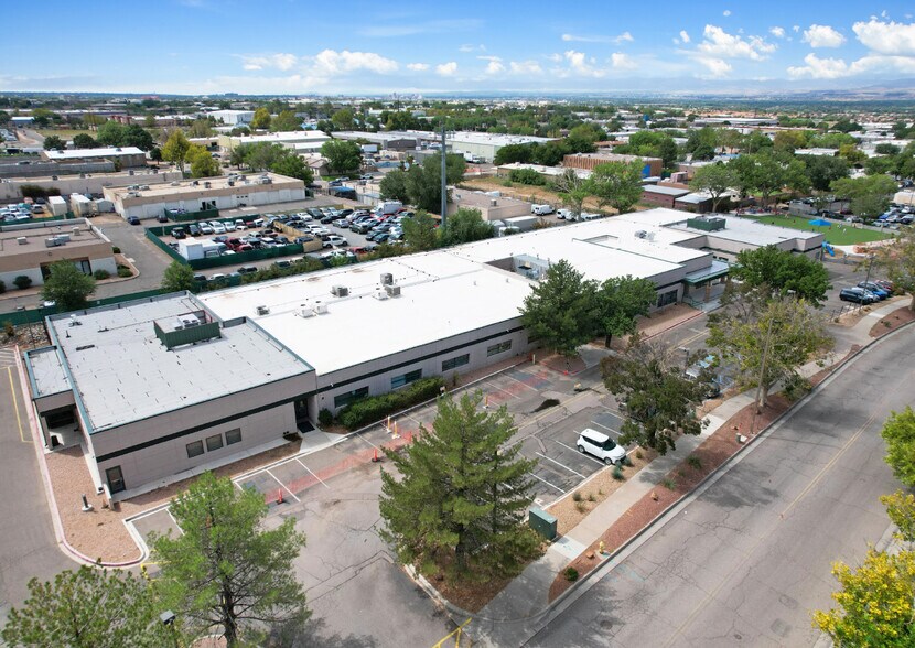 More Photos Of 5100 Masthead St NE, Albuquerque Schools For Sale