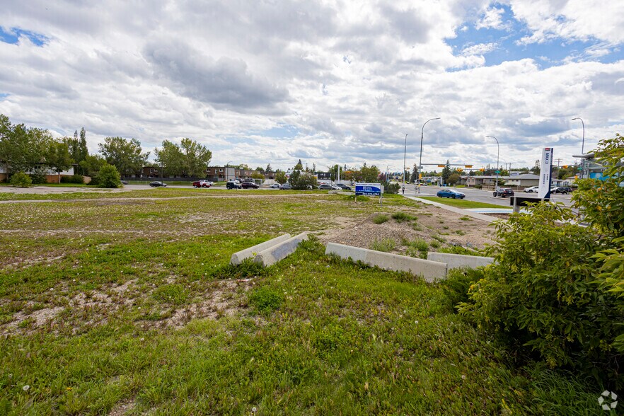 More Photos Of 102 64 Ave NE, Calgary Land For Sale