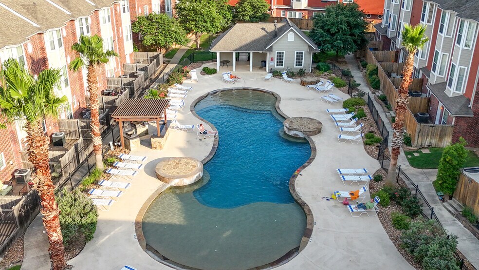 More Photos Of 1198 Jones Butler Rd, College Station Apartments For Sale