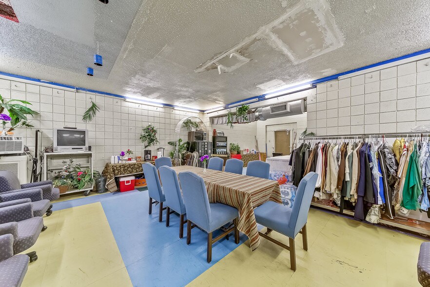 More Photos Of 1311 W Owens Ave, Las Vegas Religious Facility For Sale