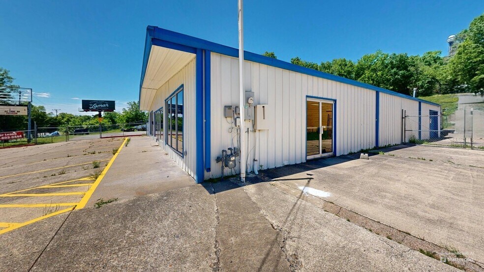 More Photos Of 1005 E Grand Ave, Hot Springs Unknown For Lease