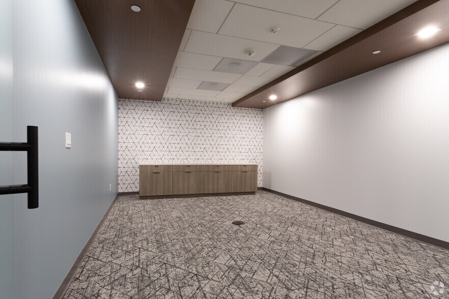 Photo of 3rd Floor Ste 370