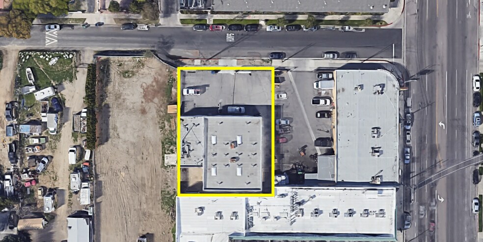 More Photos Of 14620 Novice St, Panorama City Warehouse For Sale