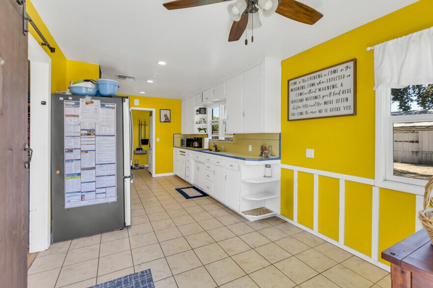 More Photos Of 9455 E Stockton Blvd, Elk Grove Specialty For Sale