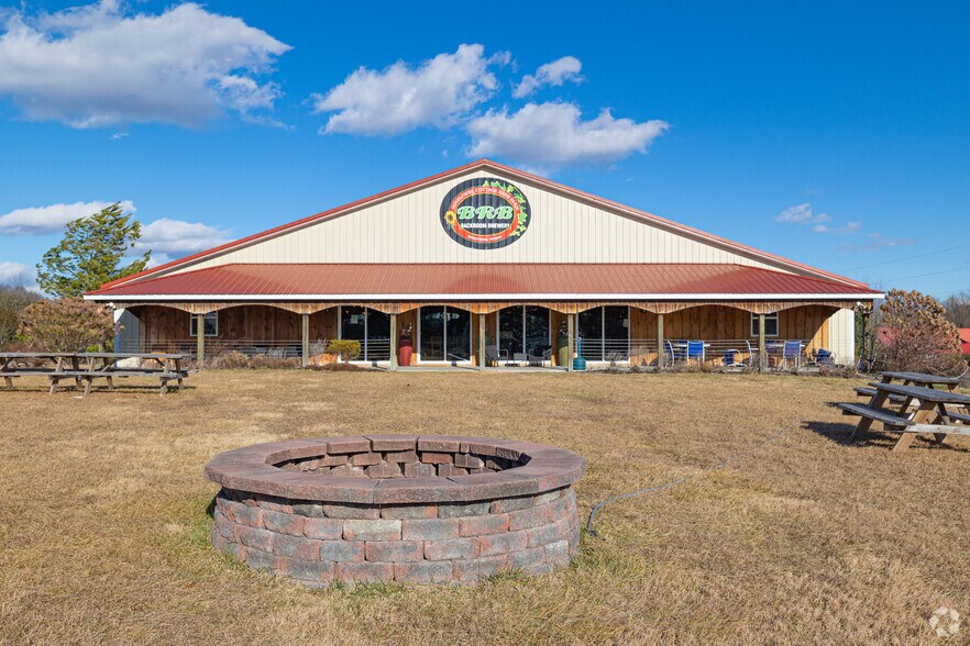 More Photos Of 150 Ridgemont Rd, Middletown Winery Vineyard For Sale