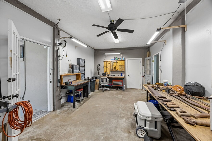 More Photos Of 3243 Parental Home Rd, Jacksonville Office For Sale