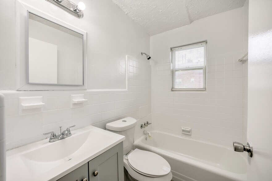 More Photos Of 2410 Benjamin E Mays Dr SW, Atlanta Apartments For Sale