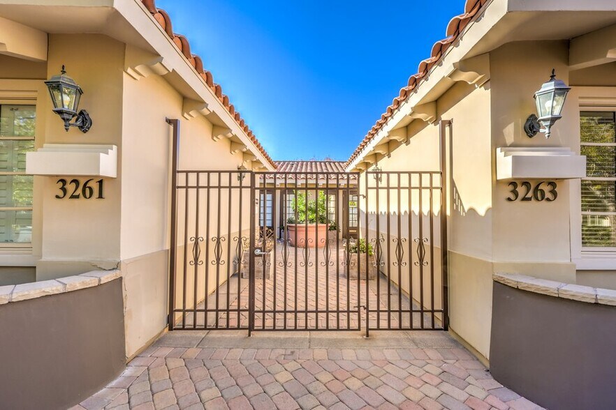 More Photos Of 3263 E Warm Springs Rd, Las Vegas Office Residential For Sale