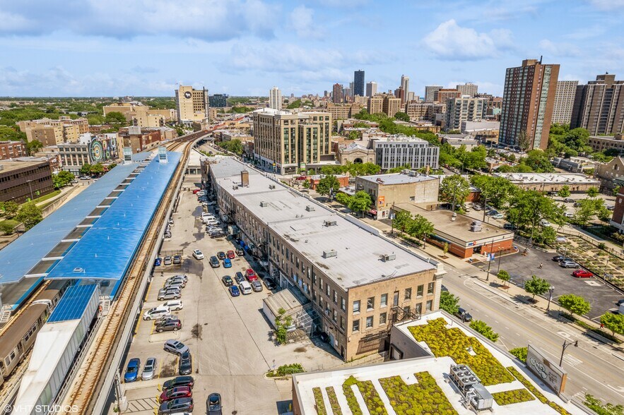 More Photos Of 4554 N Broadway, Chicago Office For Sale