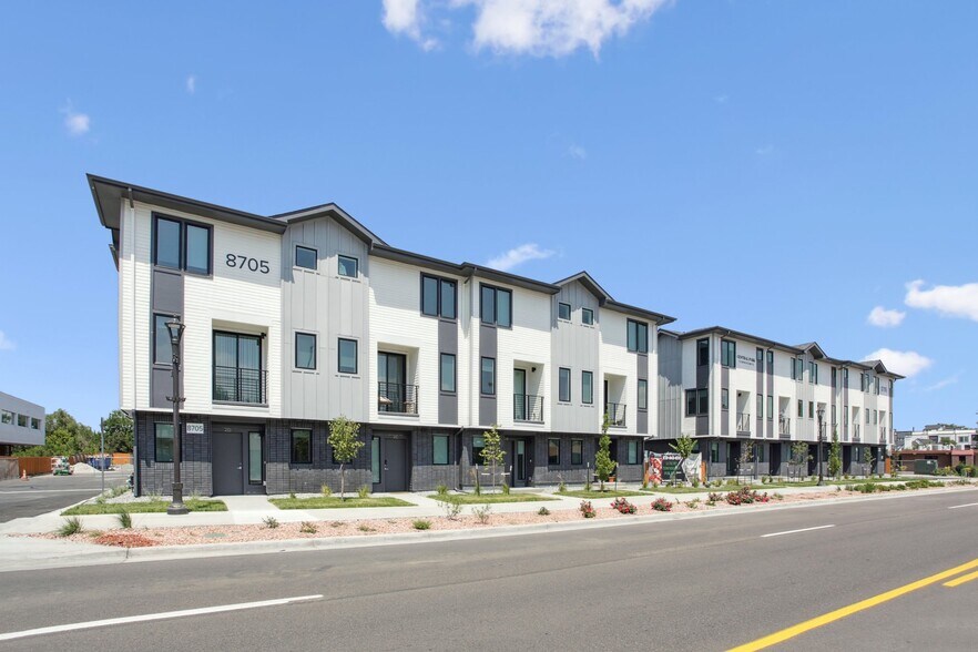 More Photos Of 8707 Ralston Rd, Arvada Apartments For Sale