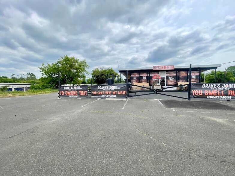 More Photos Of 1193 Route 22, Phillipsburg General Retail For Sale