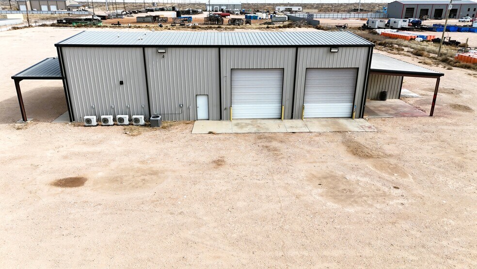 More Photos Of 5900 County Road 1142, Midland Warehouse For Sale