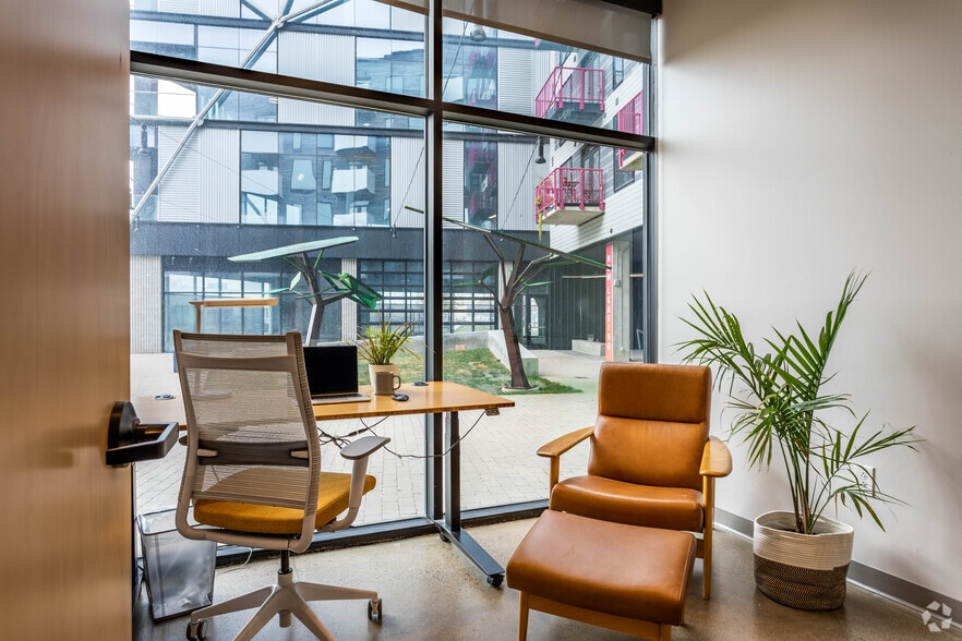 More Photos Of 500 W Broad St, Columbus Apartments For Lease