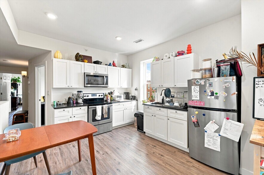 More Photos Of 1648 S 16th St, Philadelphia Apartments For Sale