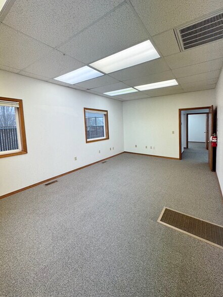 More Photos Of 660 Swift Blvd, Richland Medical For Lease
