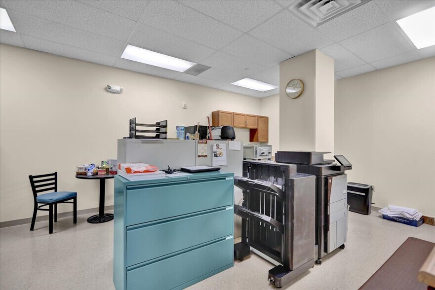 More Photos Of 1350 Broadcasting Rd, Wyomissing Medical For Lease