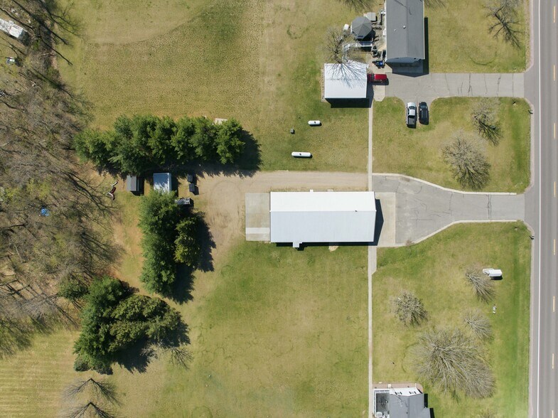 More Photos Of 4182 Highway 23, Wisconsin Dells Manufacturing For Sale