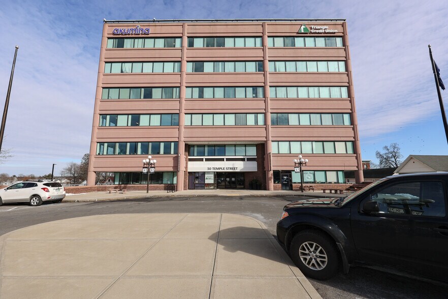 More Photos Of 30 Temple St, Nashua Office For Lease