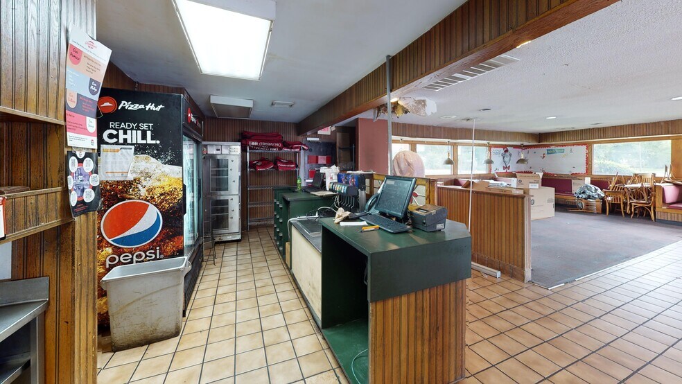 More Photos Of 313 Vineville St, Fort Valley Restaurant For Lease