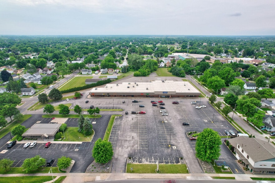 More Photos Of 900-1000 Lafayette Ave, Bay City Unknown For Lease