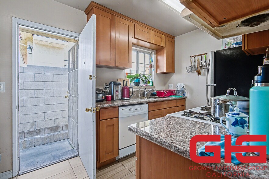 More Photos Of 6036-6038 Temple City Blvd, Temple City Apartments For Sale