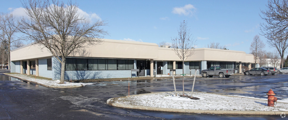 Primary Photo Of 455 Commerce Dr, Buffalo Research And Development For Lease