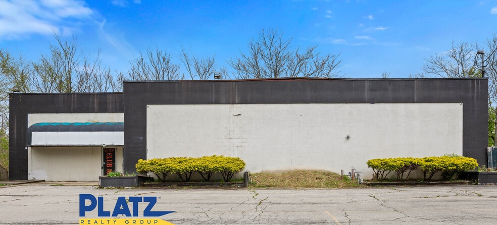 Primary Photo Of 169 S Four Mile Run Rd, Austintown Bar For Sale