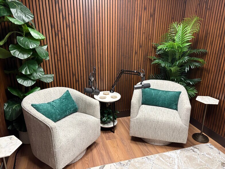 More Photos Of 888 SE 3rd Ave, Fort Lauderdale Loft Creative Space For Lease