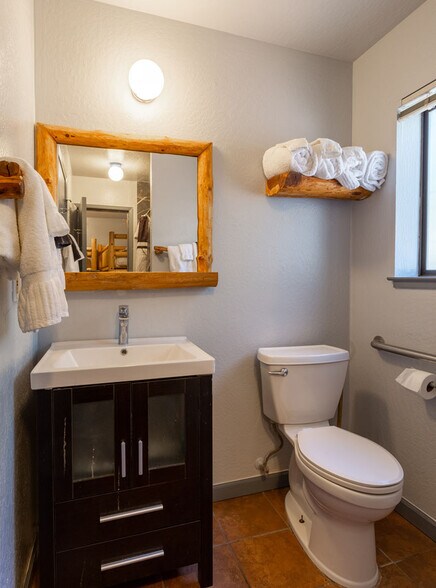 More Photos Of 500 Dodge Ridge Rd, Pinecrest Hotel For Sale