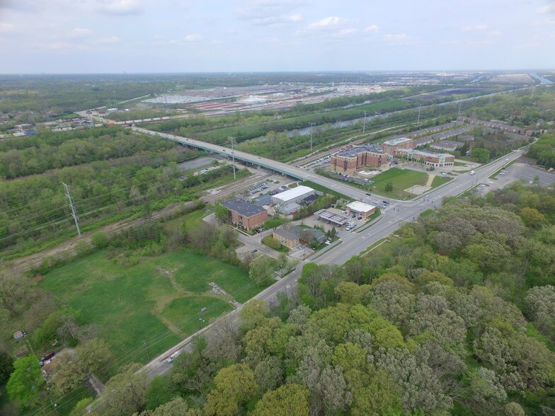 More Photos Of 8754-8764 S Archer Ave, Willow Springs Land For Sale