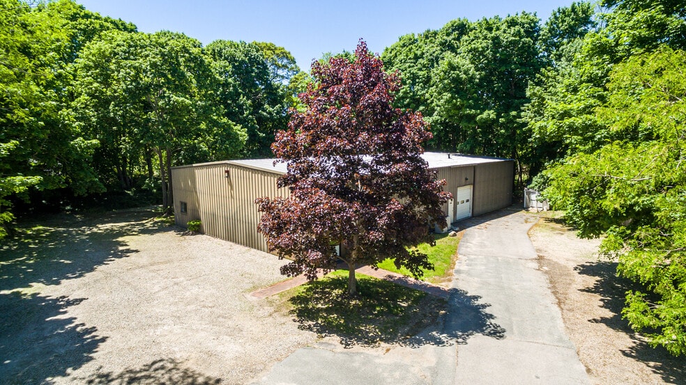 Primary Photo Of 14 Chestnut St, Duxbury Warehouse For Sale